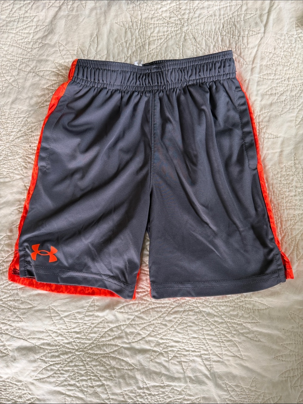 Under Armour Men's Charcoal Athletic Shorts with Red Trim